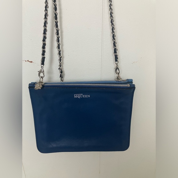 Authentic Alexander McQueen Dual pouch - Picture 10 of 10